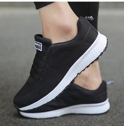 Women's Sneaker 2024 New Fashion Breathable Trainers Comfortable Sneakers Mesh Fabric Lace Up Women's Tennis Shoes For Women
